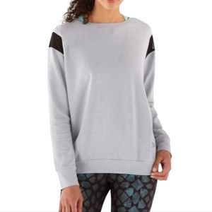 The North Face Beyond the Wall Pullover Top, Light Grey Heather, EUC, size Small